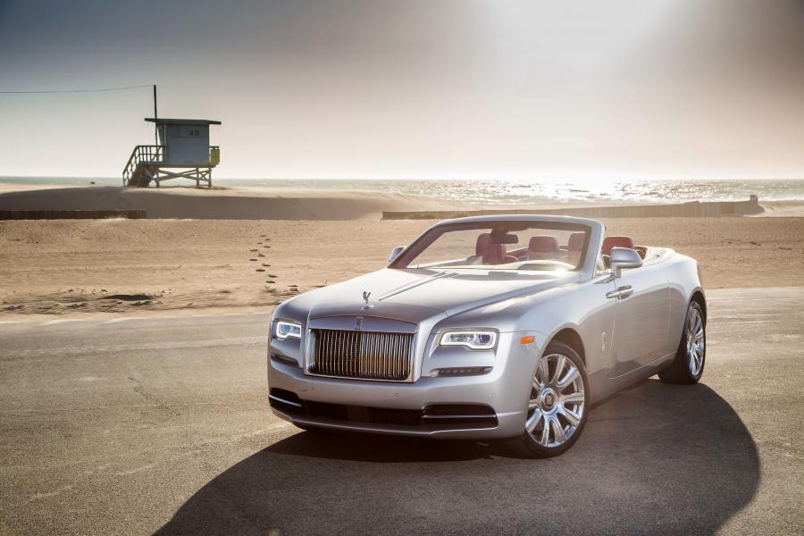  Rolls-Royce Dawn 2016 года  (US) (фото 9 из 30)